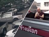 Thaise monnik valt flauw achter stuur en richt ravage aan