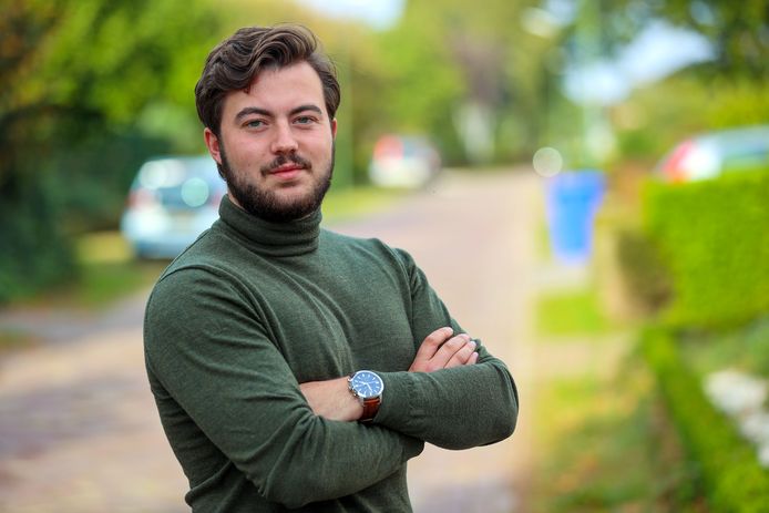 Andrej van Hout (22) uit Veldhoven verruilt studentenkamer voor