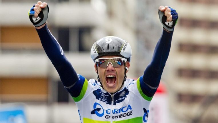 Daryl Impey triomfeert. Beeld EPA