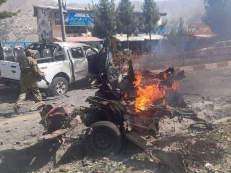 Un gouverneur taliban tué dans un attentat-suicide revendiqué par l’État islamique