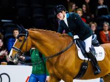 
Para-amazone Sanne Voets kijkt verder dan haar beperking: ‘Lat hoger door buiten comfortzone te stappen’