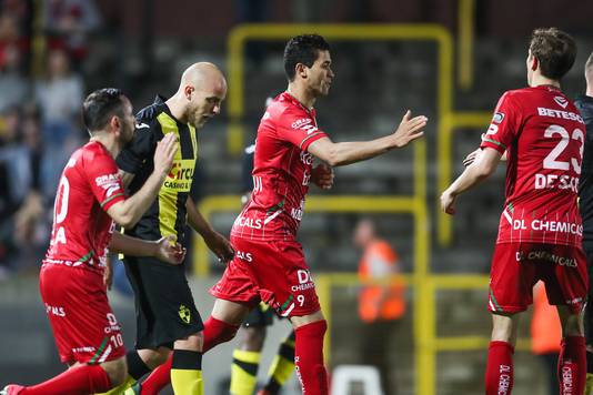 Essevee's Hamdi Harbaoui celebrates after scoring during the Jupiler Pro League match between Lierse SK and SV Zulte Waregem, in Lier, Tuesday 17 April 2018, on day four of the Play-Off 2A of the Belgian soccer championship. BELGA PHOTO BRUNO FAHY