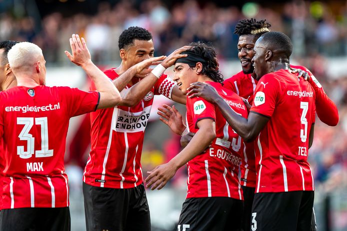 PSV wil komende zomer de Champions League-groepsfase halen.