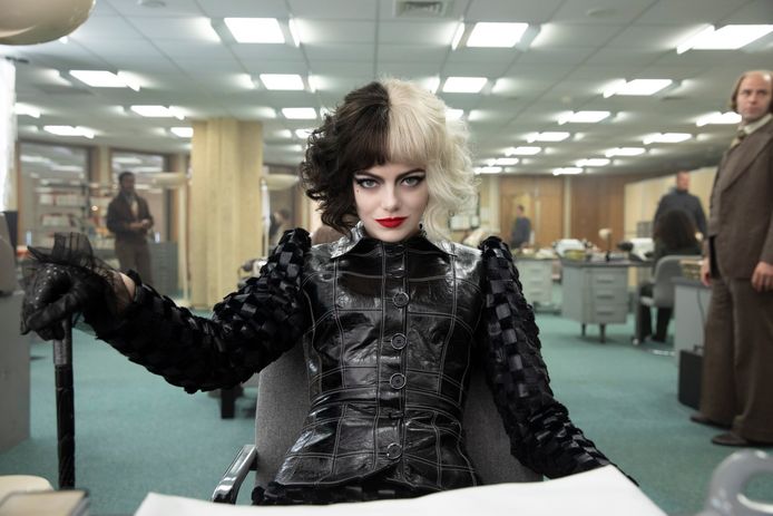 Tout comme “Black Widow", le film “Cruella” - dont Emma Stone est la tête d'affiche - est également sorti sur Disney+ en même temps que dans les salles de cinéma aux États-Unis. La comédienne évaluerait actuellement "ses options".