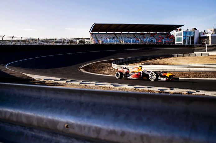 Max Verstappen op het circuit van Zandvoort vorig jaar.