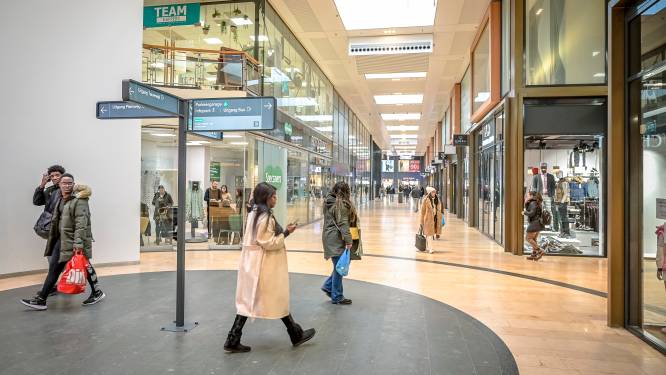 Zuidplein is verbouwd: een stuk lichter en ruimer, maar het winkelaanbod mag beter
