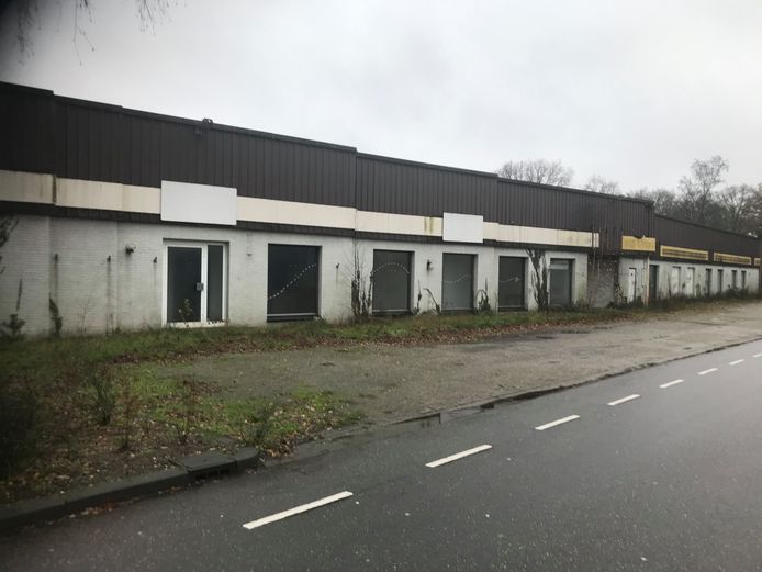 Het vroegere pand van Fixet in Schaijk gaat plaats maken voor koopwoningen