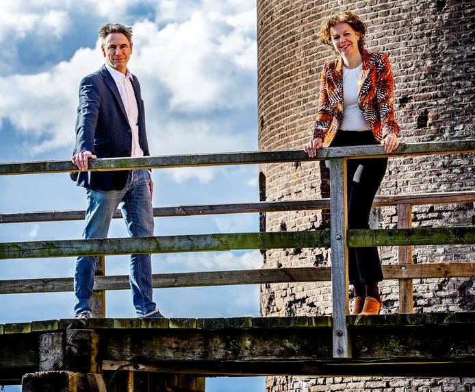Tuur Elzinga (FNV) en Ingrid Thijssen (VNO).