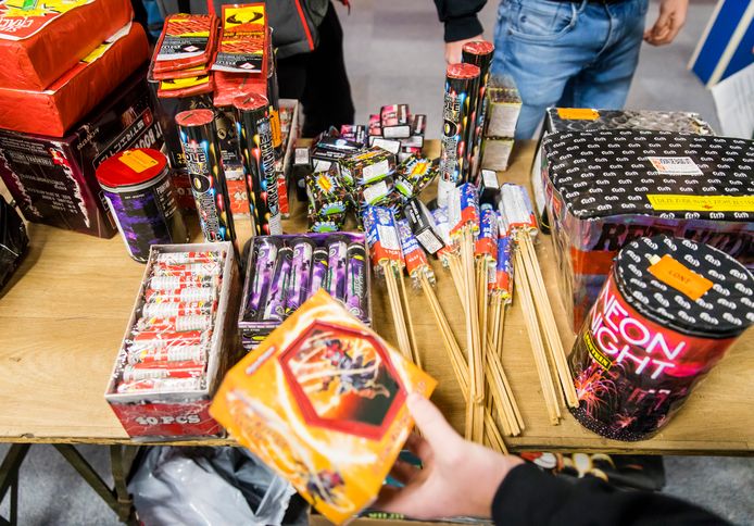 Tóch politieke meerderheid voor een totaalverbod op het afsteken van vuurwerk in Rotterdam.