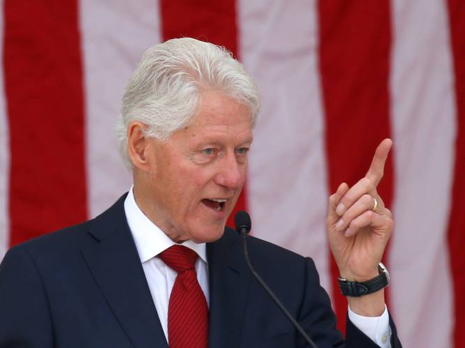 Voormalig Amerikaans president Bill Clinton (75) in ziekenhuis opgenomen