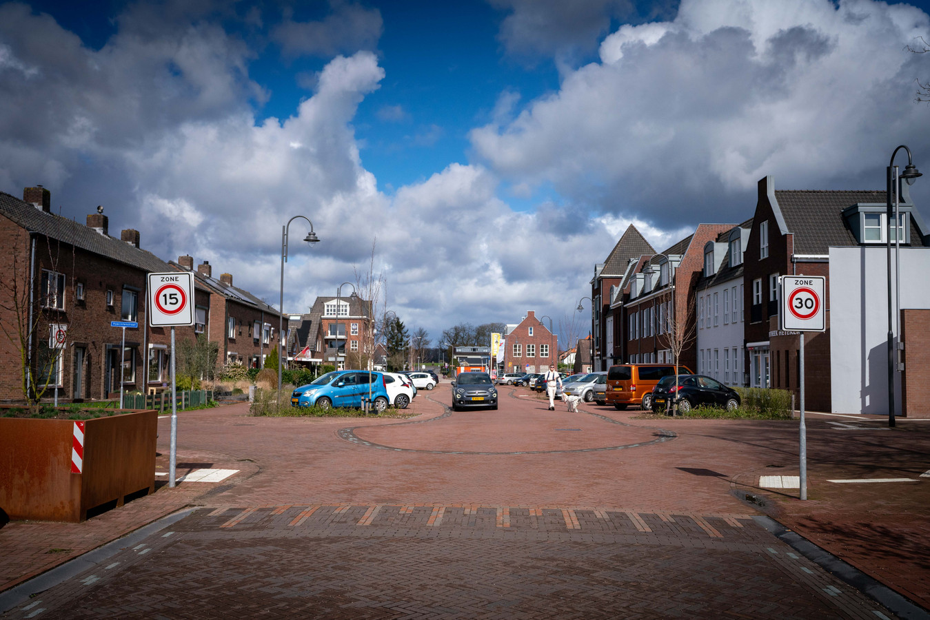 Weer Heteren Per Uur Verdraaien verkeersborden in Heteren valt slecht; ‘Vandalisme dat snel
