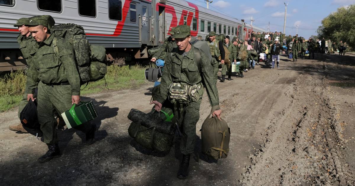 «Самооборона в России фактически вербует заключенных для борьбы в Украине» |  Украина и Россия война
