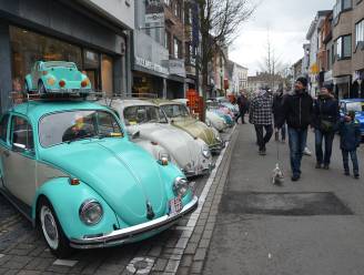 600 kevertjes veroveren na vier jaar opnieuw stadskern van Ninove