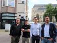 Peter Vertommen, Jonas Aelbrecht, Johan Krijgsman en Kevin Verlaeckt aan het hoekpand op de Houtbriel waar op donderdag 8 juni frituur Pom De Teir opent.