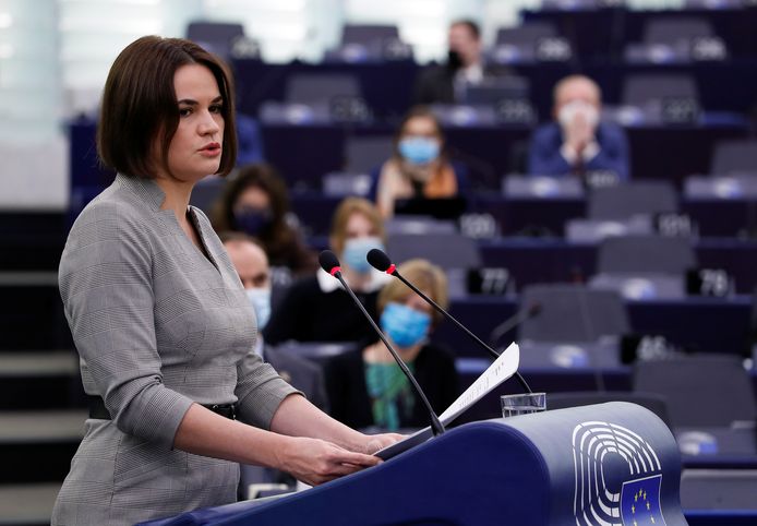 Svetlana Tichanovskaja tijdens haar toespraak in het Europees Parlement in Straatsburg.