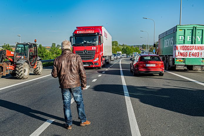 Het verkeer werd vertraagd door de actie.