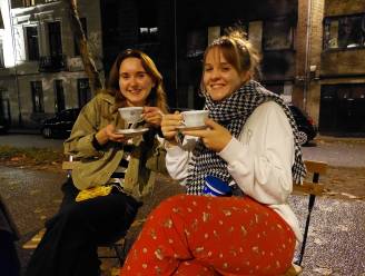 "Kopje thee?" Mobiele living van ‘Sabine’ en ‘Patrick’ in de Overpoort doet studenten nadenken over burenlawaai