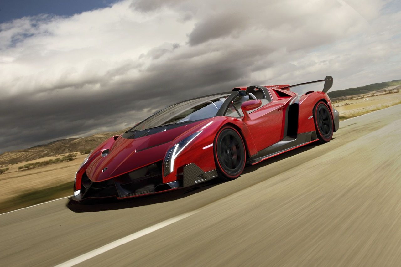 Lamborghini veneno roadster черный