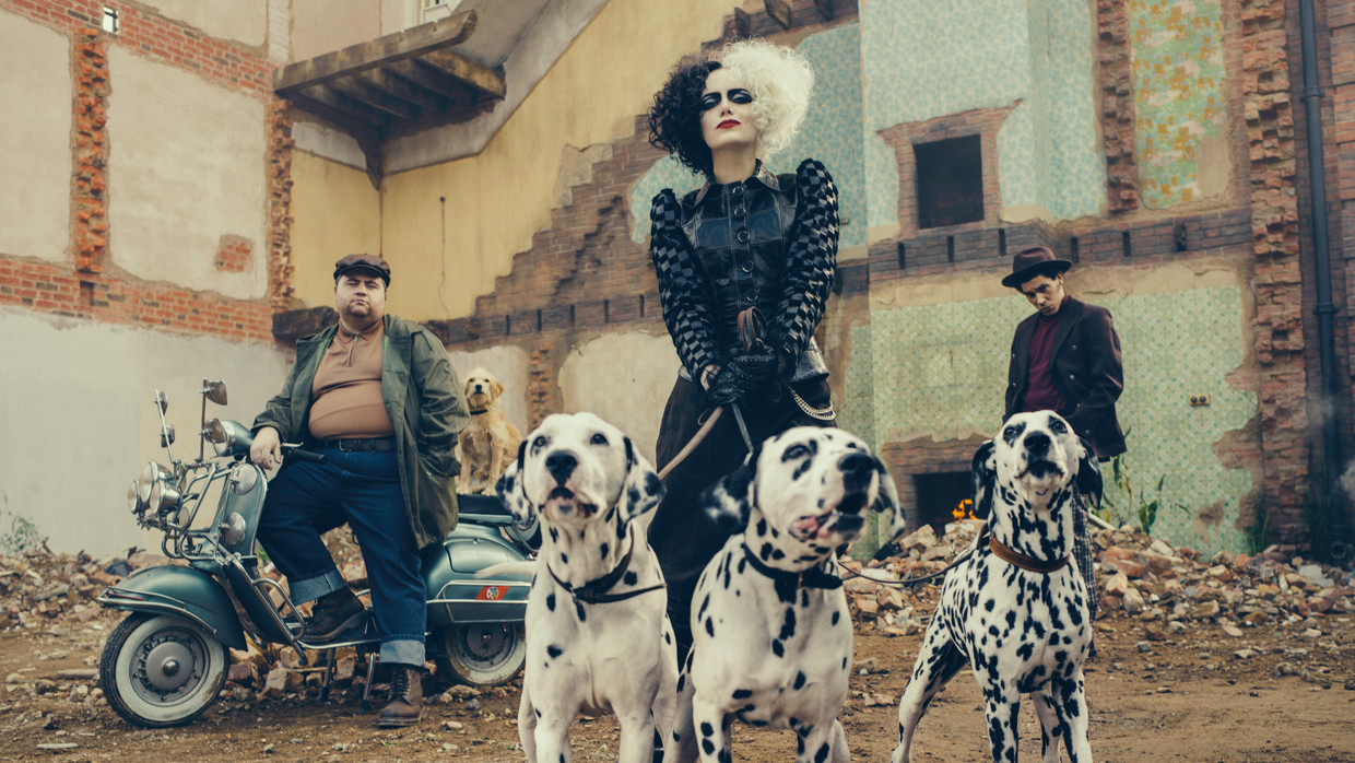 Emma Stone is 'Cruella': 'Lastige dalmatiërs' | Humo