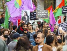 2.000 personnes manifestent à Bruxelles en soutien à la révolte des femmes iraniennes