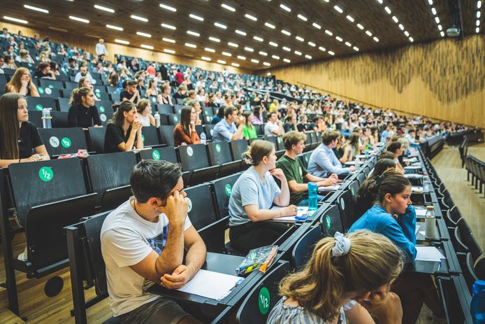 Studenten in de UFO in Gent.