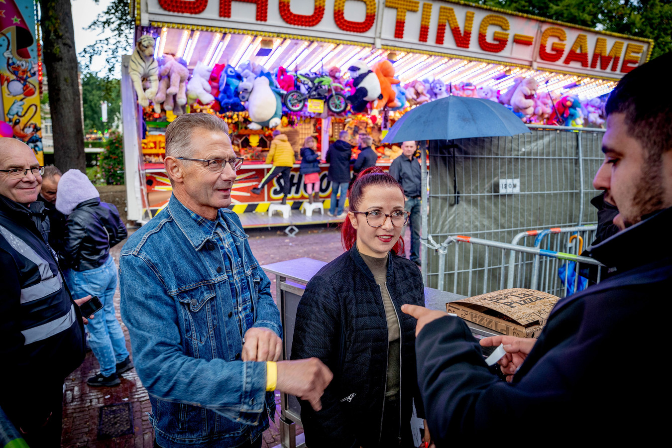 ‘Lopen tussen de tenten’ komt terug op Wijchense kermis | Foto ...