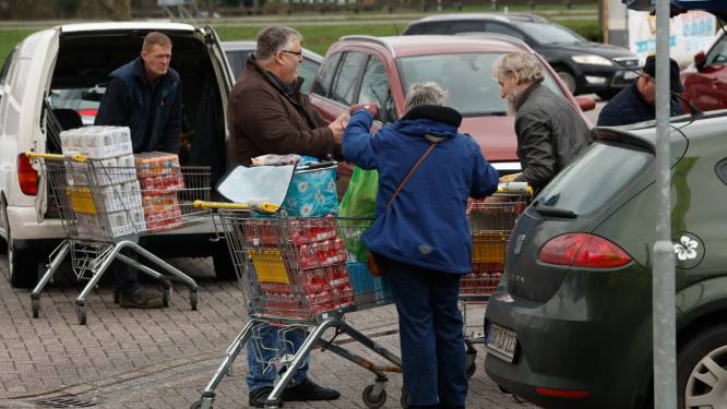 Duitse stormloop op blikjes in grensstreek: ‘Nog geen statiegeld, dus inslaan!’