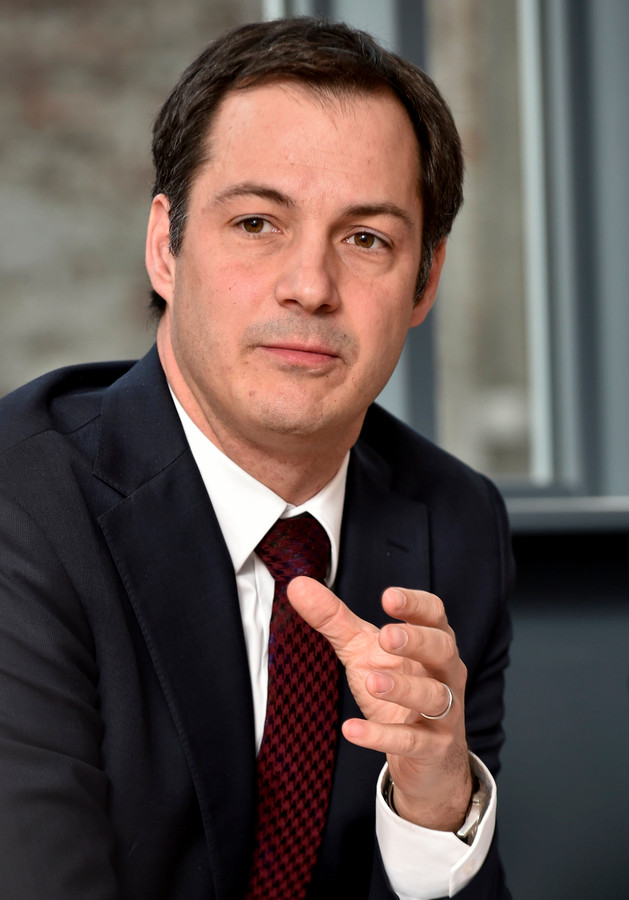 Alexander De Croo Wordt Young Global Leader Foto Hln Be