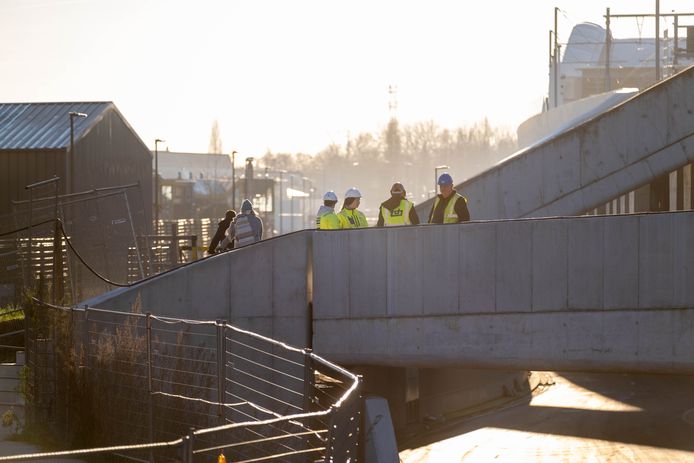 De voetgangers- en fietsersinfrastructuur van het stationsproject is geopend