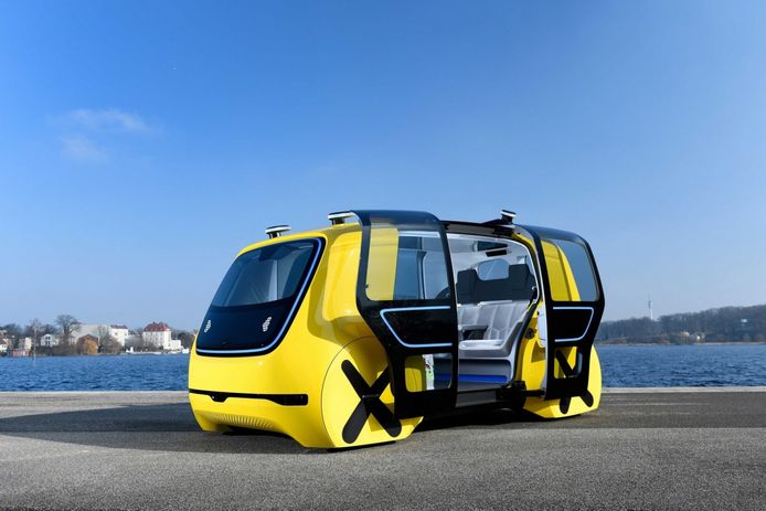 Ook Volkswagen ontwikkelt robotaxi's. in 2018 werd al een prototype getoond met de naam Sedric.
