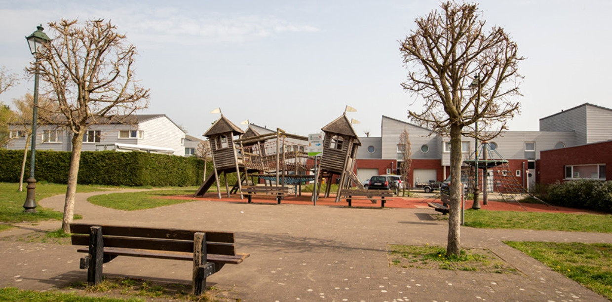 De sociale woonwijk Axminsterhof in Heusden. Beeld Luc Nimmegeers