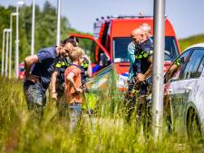 Alarm om achtergelaten schepnet aan de slootkant, maar vissend jongetje deed gewoon een boodschap
