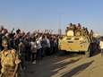 Bescherming tegen de politie: deel van Soedanees leger lijkt kant van duizenden betogers te kiezen