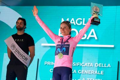 KOERS KORT. Van Vleuten slaat toe in Giro Donne - Vanhoucke en Uijtdebroeks tweede en derde in Sibiu Tour