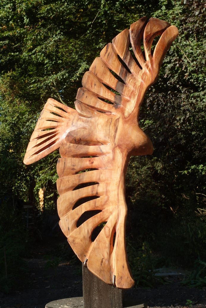 Houten beeld van Will Schropp