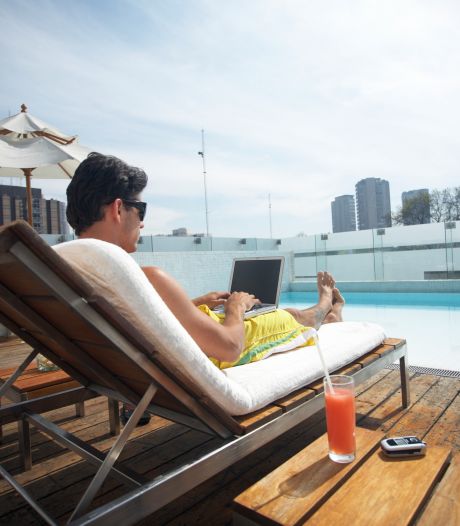 Bekentenis van een vakantiedoorwerker: ‘Nu echt eens zónder laptop aan het ontbijtbuffet’