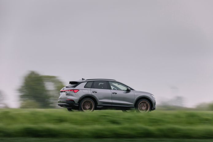 De Audi Q4 50 e-tron quattro
