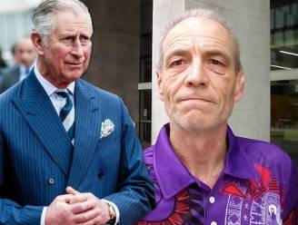 “Jij weet ook waartoe ik in staat ben”: ‘geheime’ zoon van prins Charles schrijft dreigbrief naar de Queen