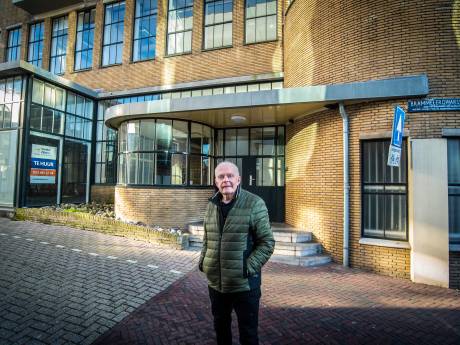 Hengelose V&D-inkoper kan kiezen uit schrijvers voor zijn levensverhaal