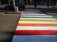 Ook Kaatsheuvel krijgt een regenboogzebrapad: ‘Schoolkinderen waren helemaal enthousiast’