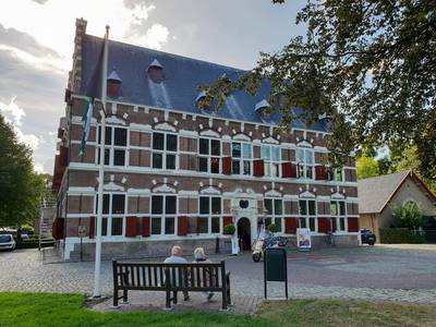 De feestelijke viering van 400 jaar Mauritshuis in Willemstad gaat nog even door