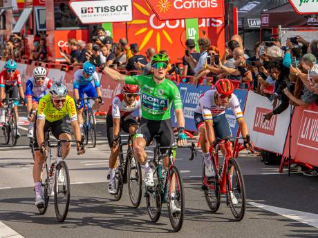 Coronavirus zorgt na rustdag voor afhakers in Vuelta: Sam Bennett grootste ‘slachtoffer’