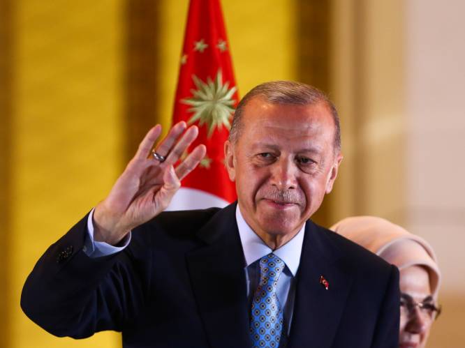 Erdogan profiteerde bij verkiezingen in Turkije van “ongerechtvaardigd voordeel” volgens waarnemers