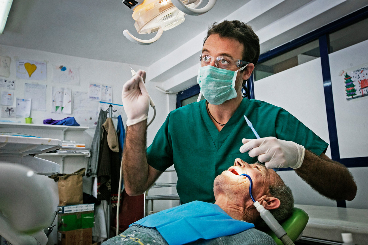 Kan De Poetshulp Komen En Kan Ik Naar De Tandarts Dit Kan Wel En Niet In Corona Tijden De Morgen