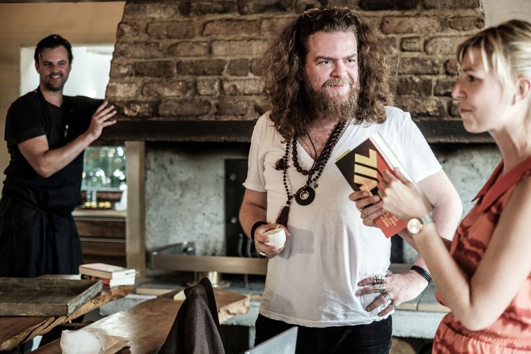 Jeroen Olyslaegers in het Huis van Hiele. Beeld Bob Van Mol