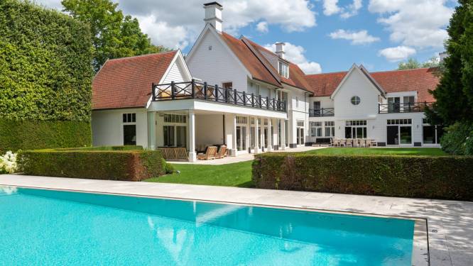 Van 9,5 naar 11 miljoen euro: deze Knokse villa komt na twee jaar opnieuw op de markt en kost plots 1,5 miljoen meer
