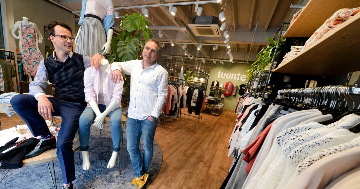 De sales tuunte kleding