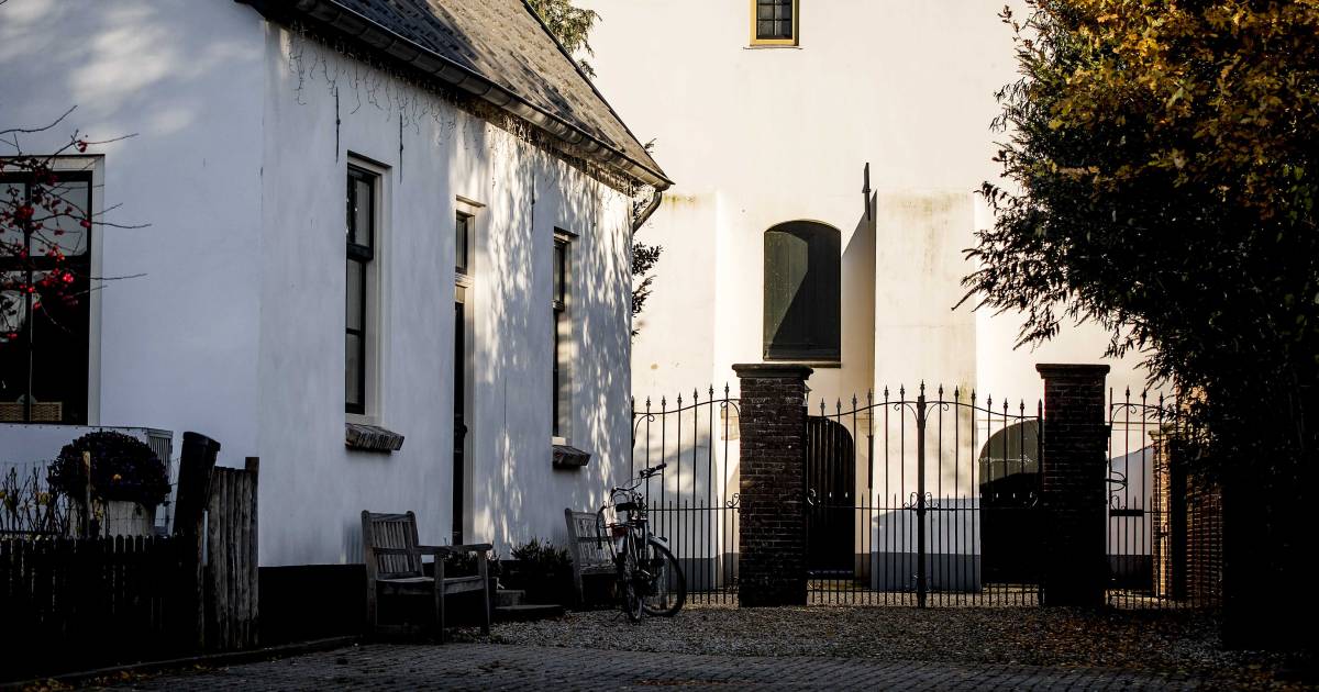 Dominee Rhenoy halfzijdig verlamd door ernstige mishandeling in kerk