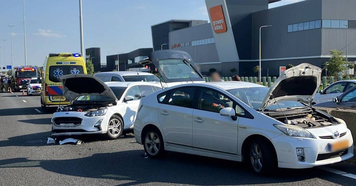 Kettingbotsing op A20 ter hoogte van De Lier