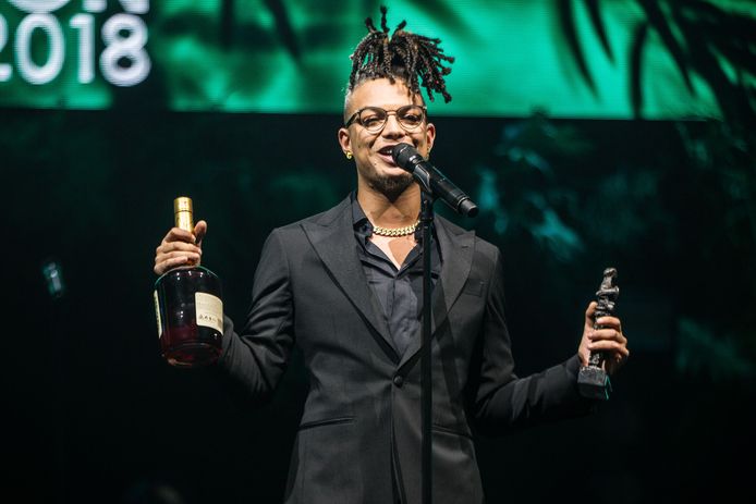 Ronnie Flex wint Edison Best Hiphop tijdens de uitreiking van de Edison POP 2018 prijzen in de Westergasfabriek in Amsterdam.